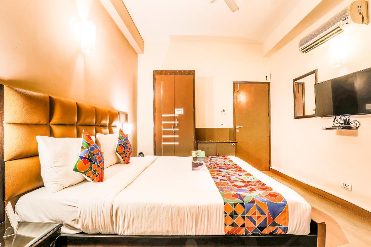 Fabhotel Conclave Boutique 뉴델리 외부 사진